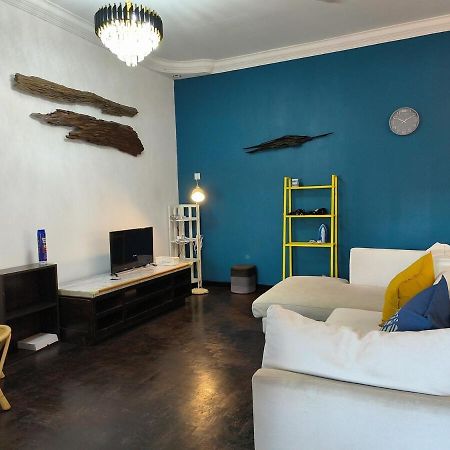 Tg103A Pet Friendly 15Pax, Near Beach Side Tanjung Bungah  Bagian luar foto