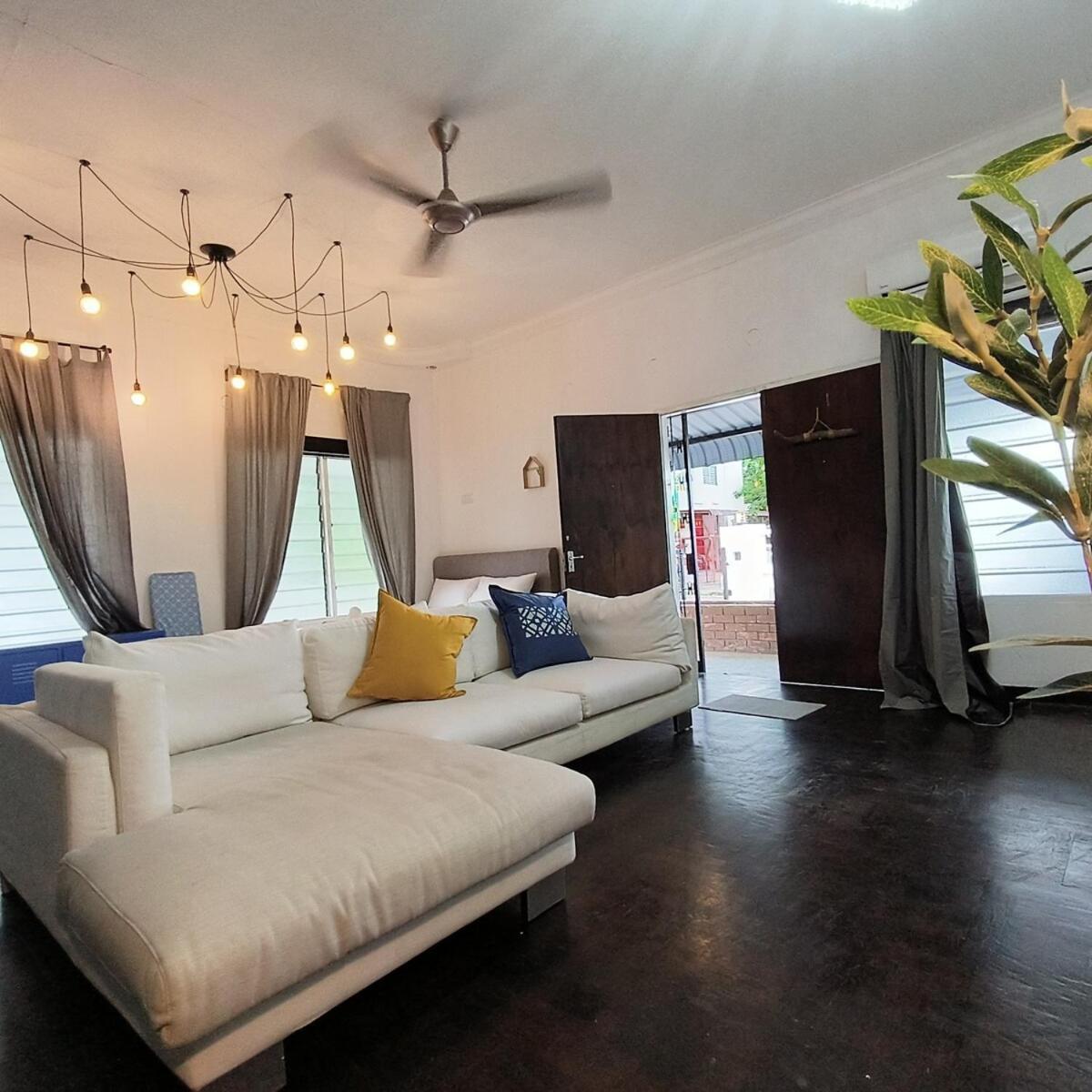 Tg103A Pet Friendly 15Pax, Near Beach Side Tanjung Bungah  Bagian luar foto